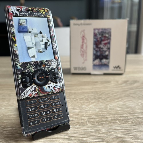 Sony ericsson w595 hardy - ericsson, ed